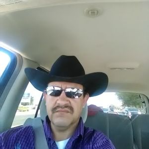 Meet your Posher, Thomas